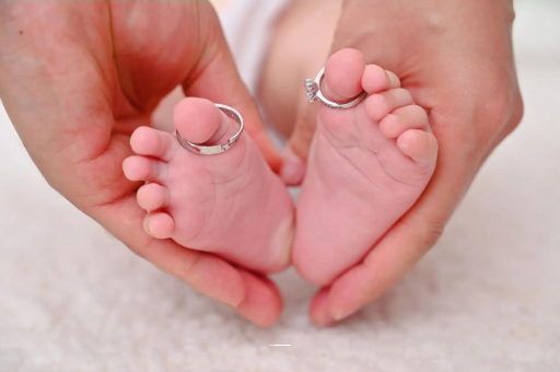 桂林满月宝宝只放屁不排便 桂林满月宝宝只放屁不排便